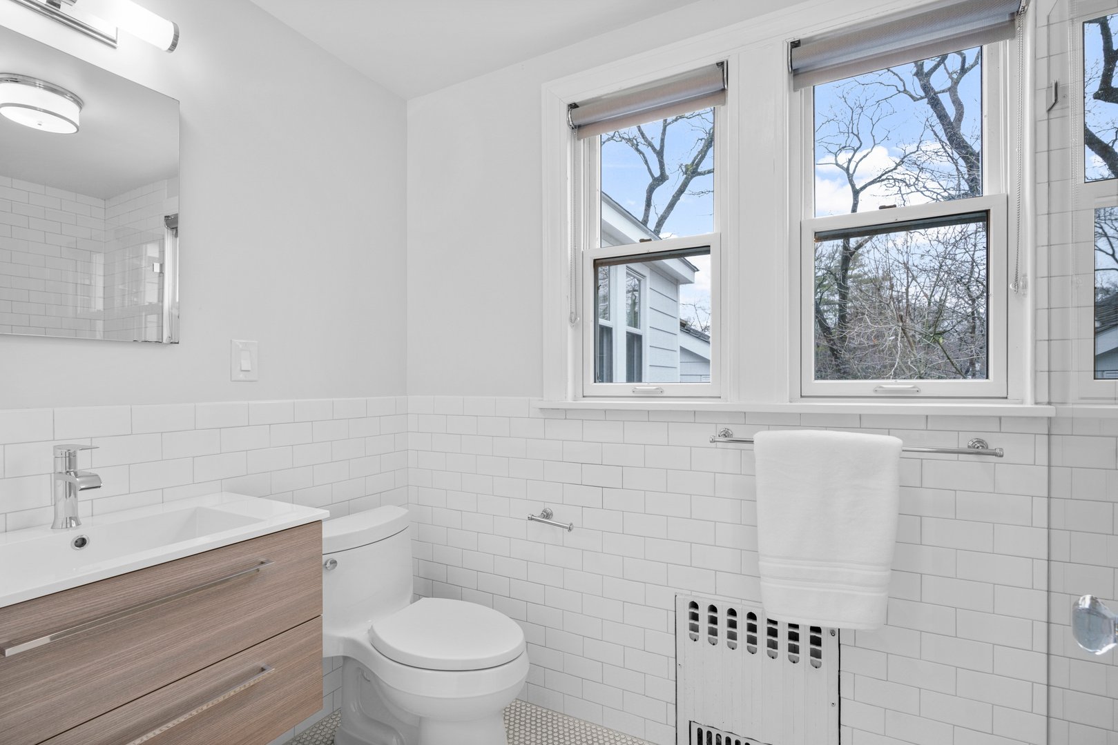 584 Forest Avenue Photo 28