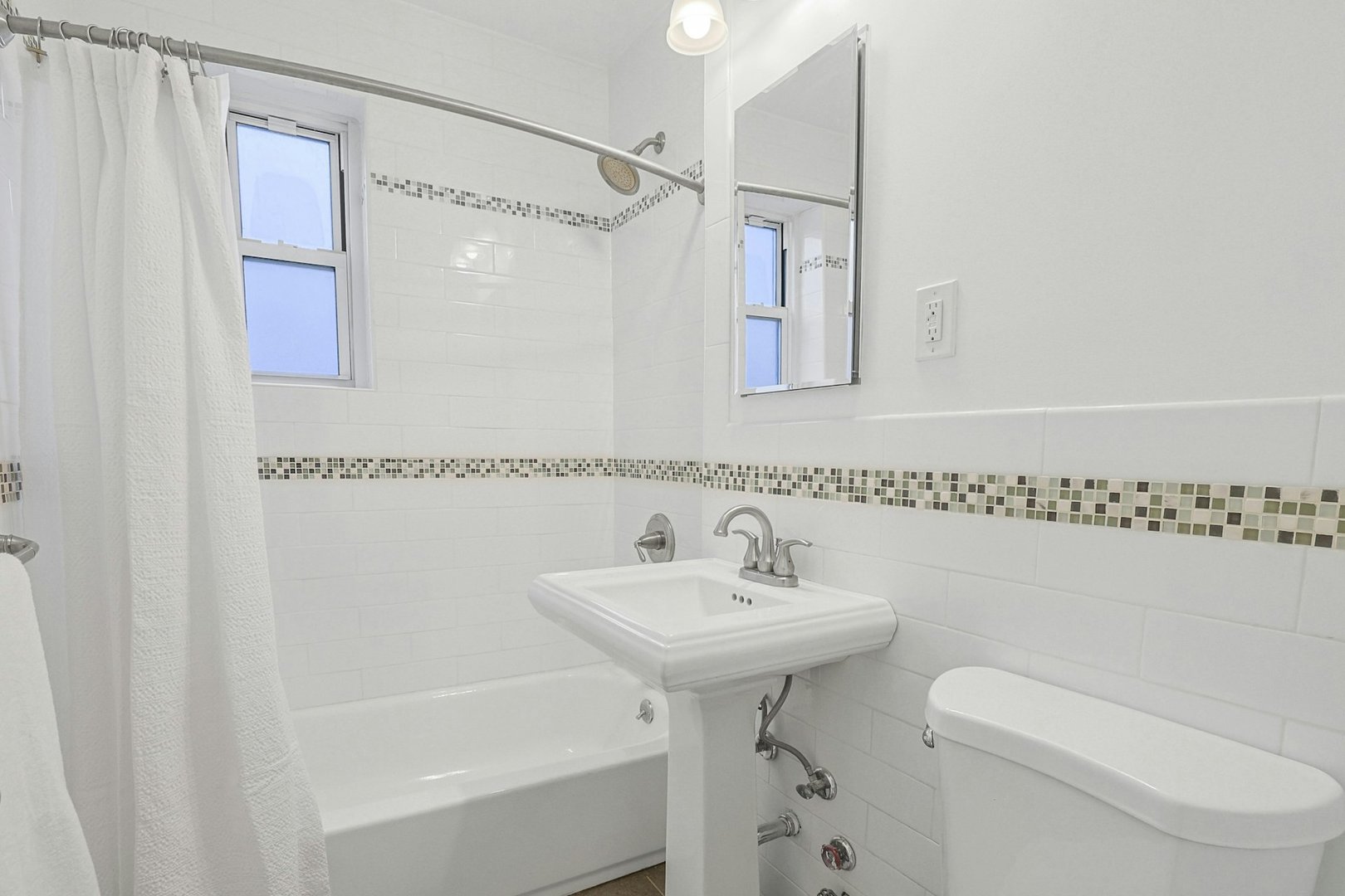 555 Broadway  #6E Photo 19