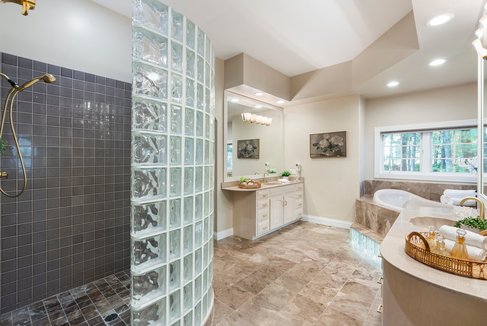 13 Chatsworth Place Photo 23