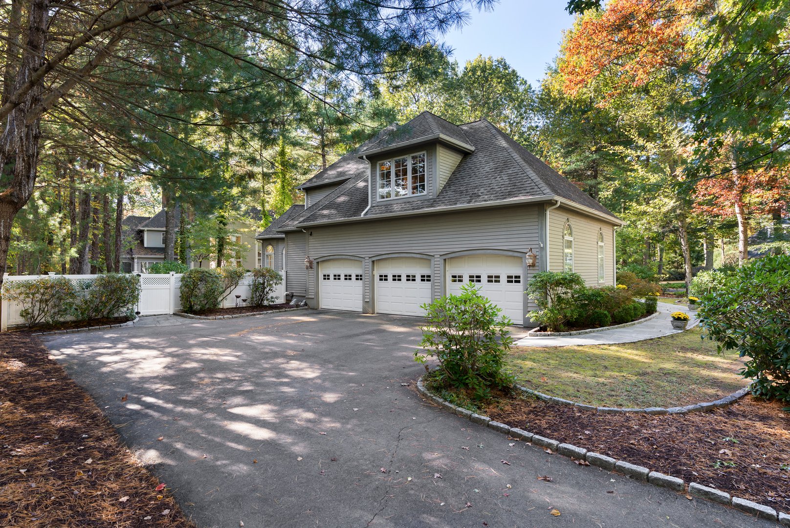 13 Chatsworth Place Photo 40