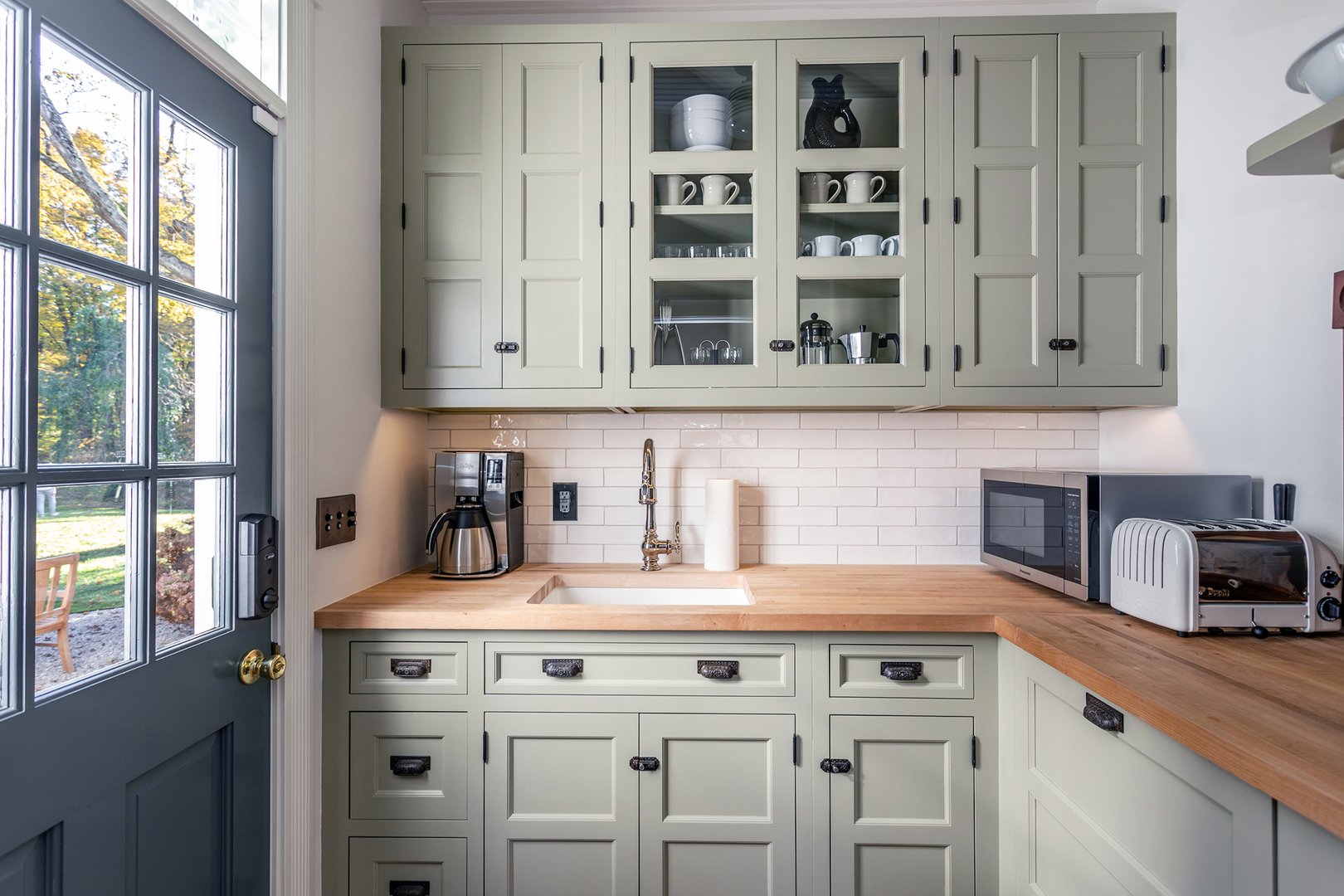 49 Christian Street Photo 9