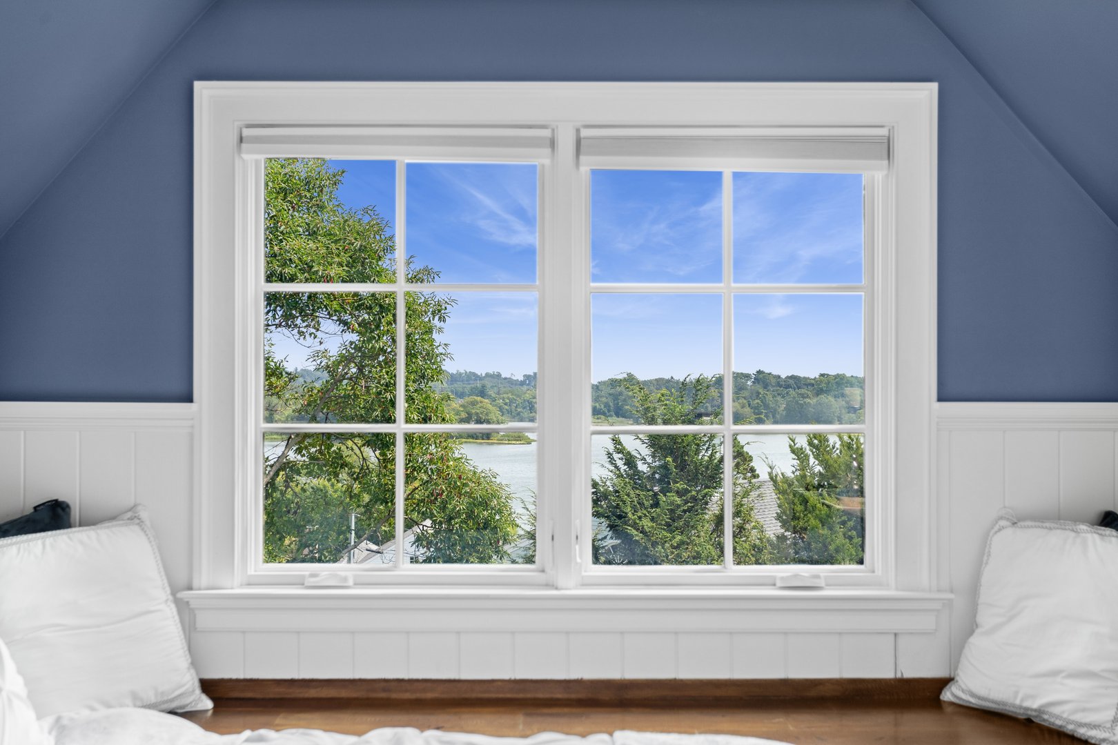 11 Edgewater Hillside Photo 26