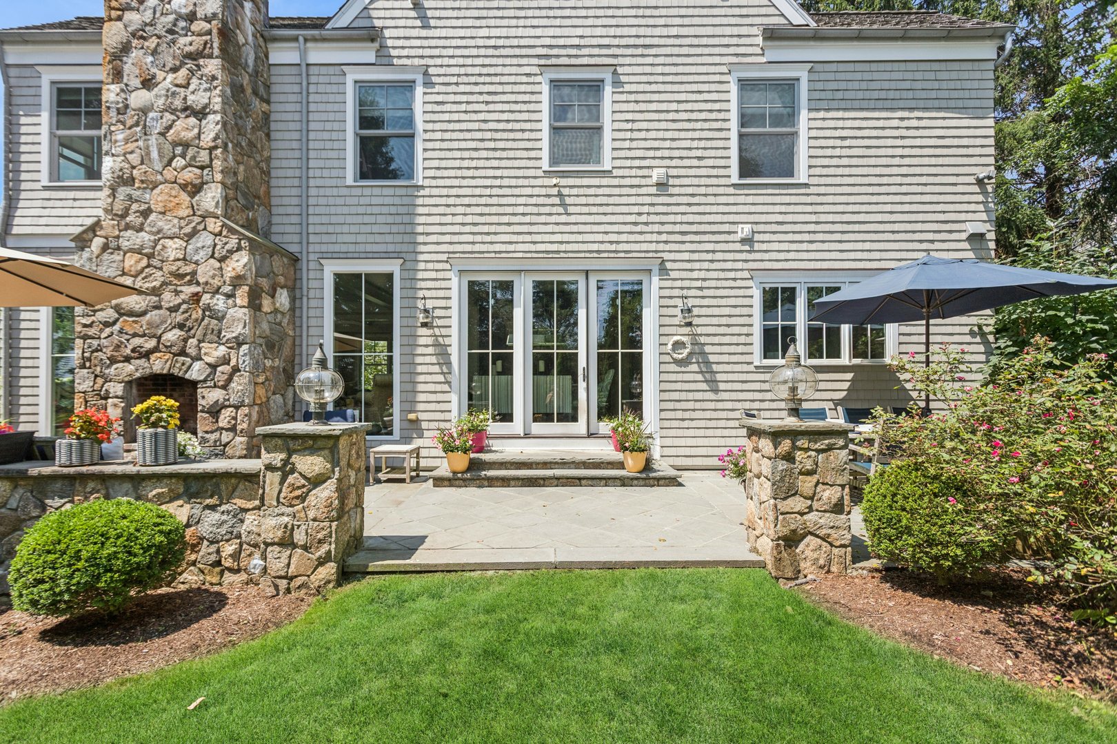 11 Edgewater Hillside Photo 31