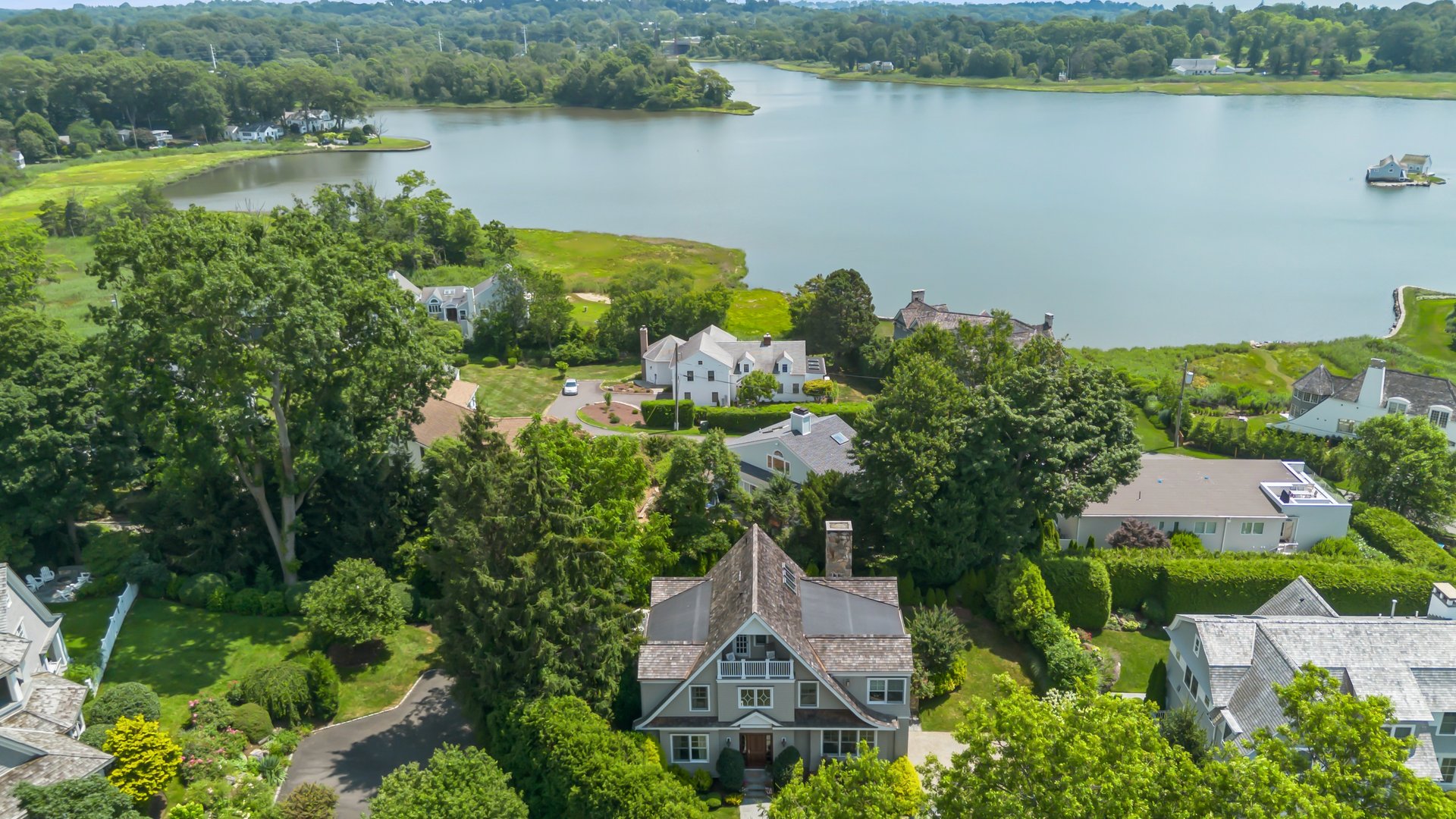 11 Edgewater Hillside Photo 38