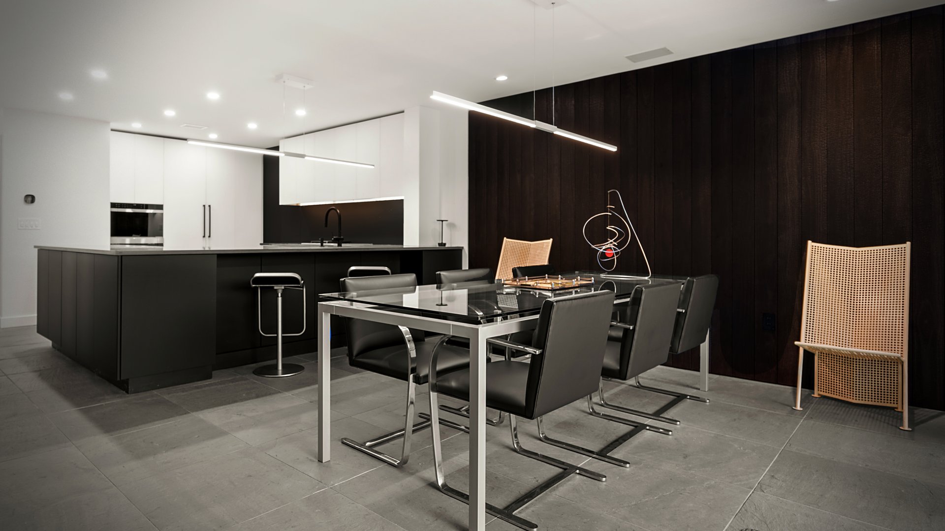 424 N Hemlock Ln Photo 4