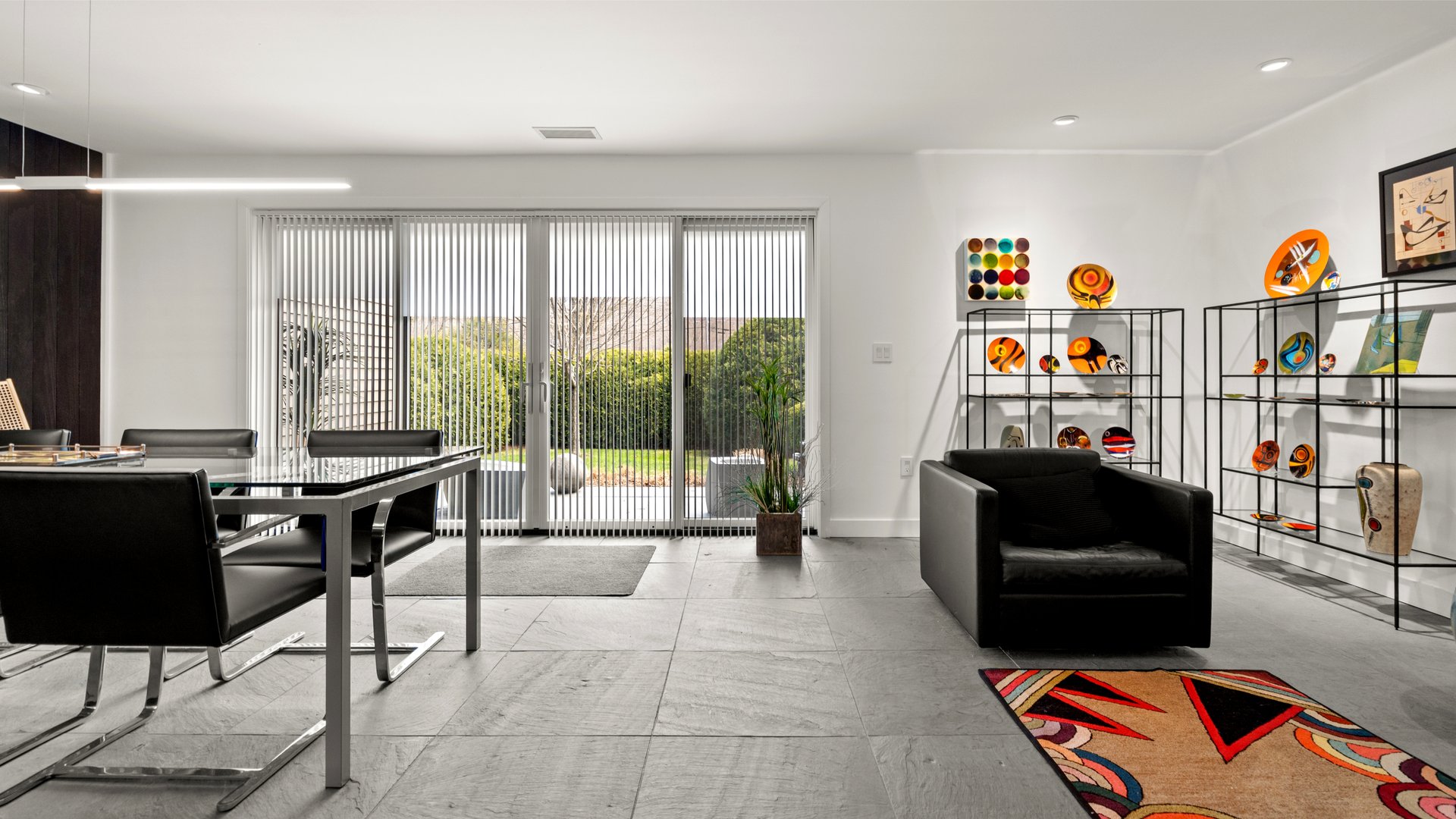 424 N Hemlock Ln Photo 5