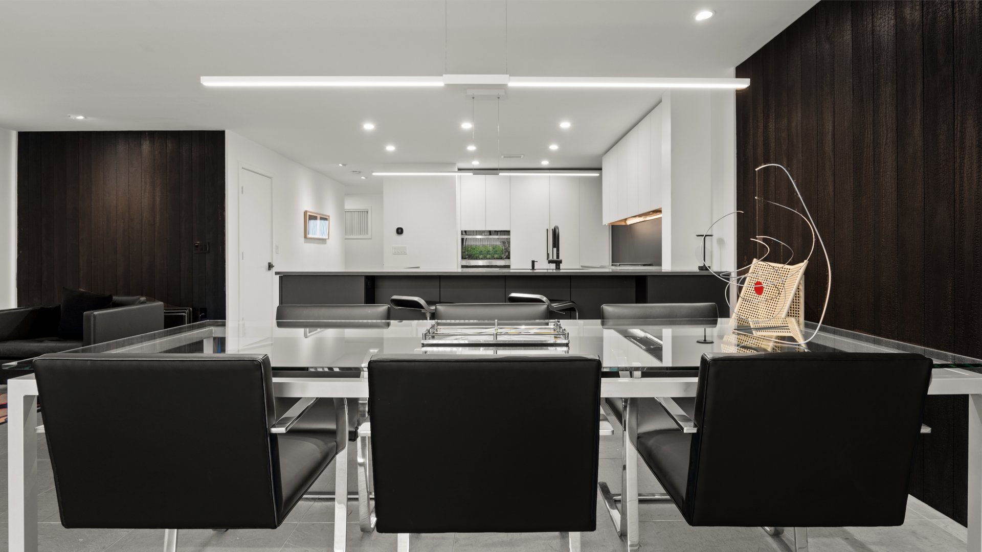 424 N Hemlock Ln Photo 11