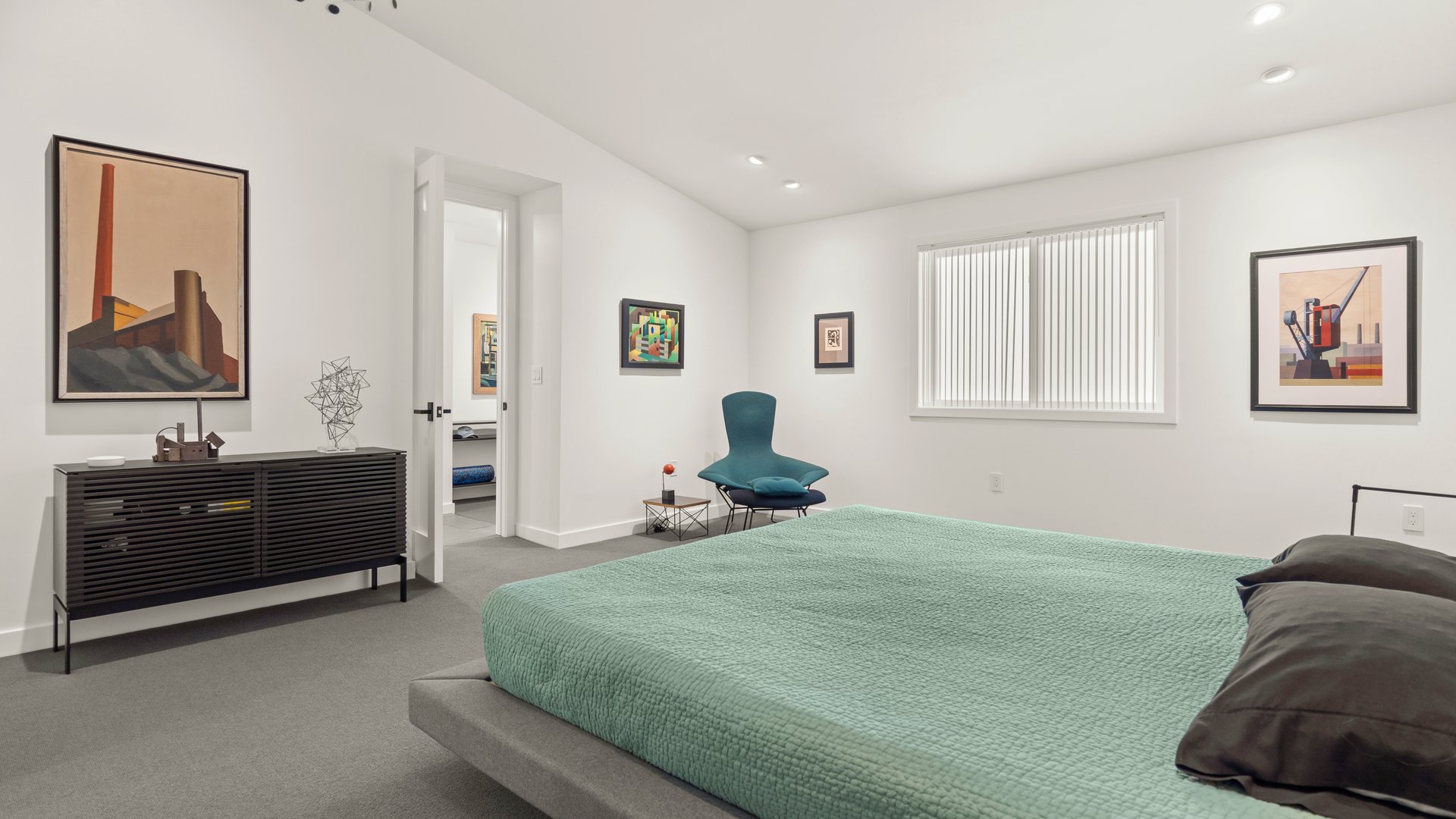 424 N Hemlock Ln Photo 19