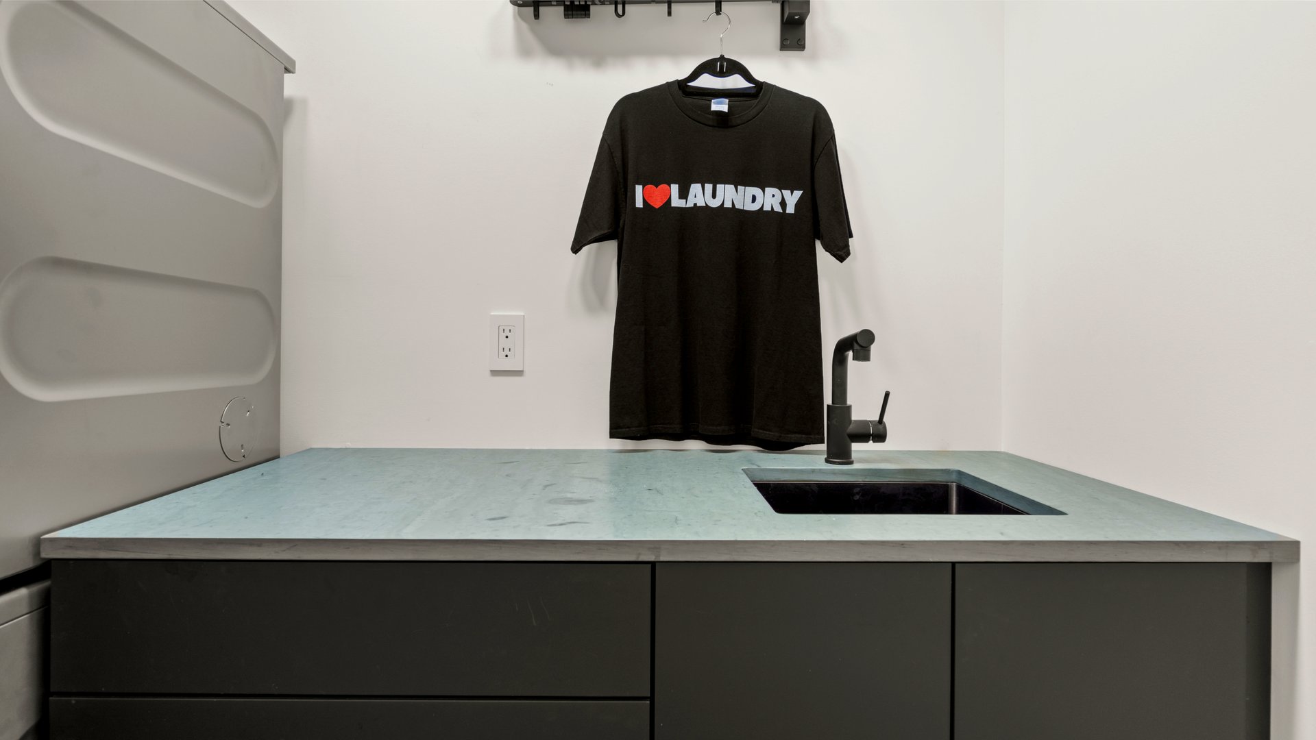 424 N Hemlock Ln Photo 31