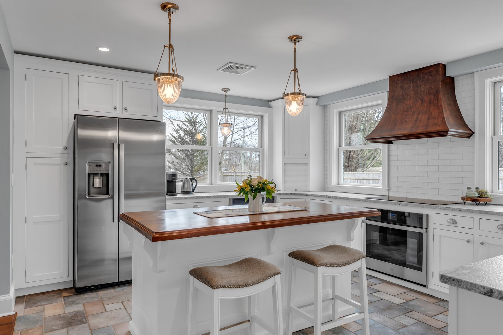 395 Boston Post Road Photo 16