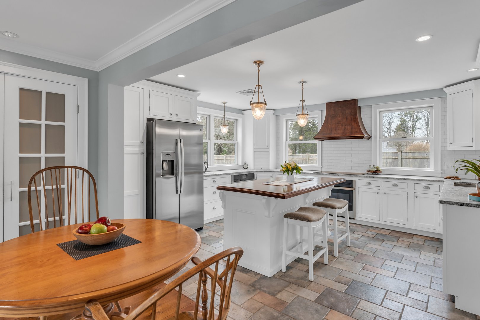 395 Boston Post Road Photo 18