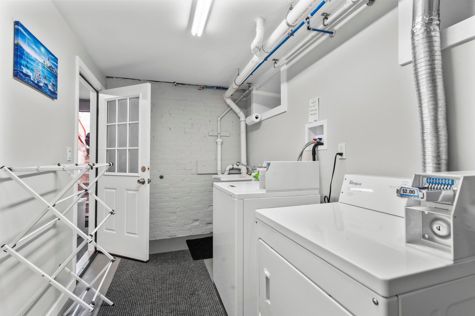 548 Ferry Street Photo 19