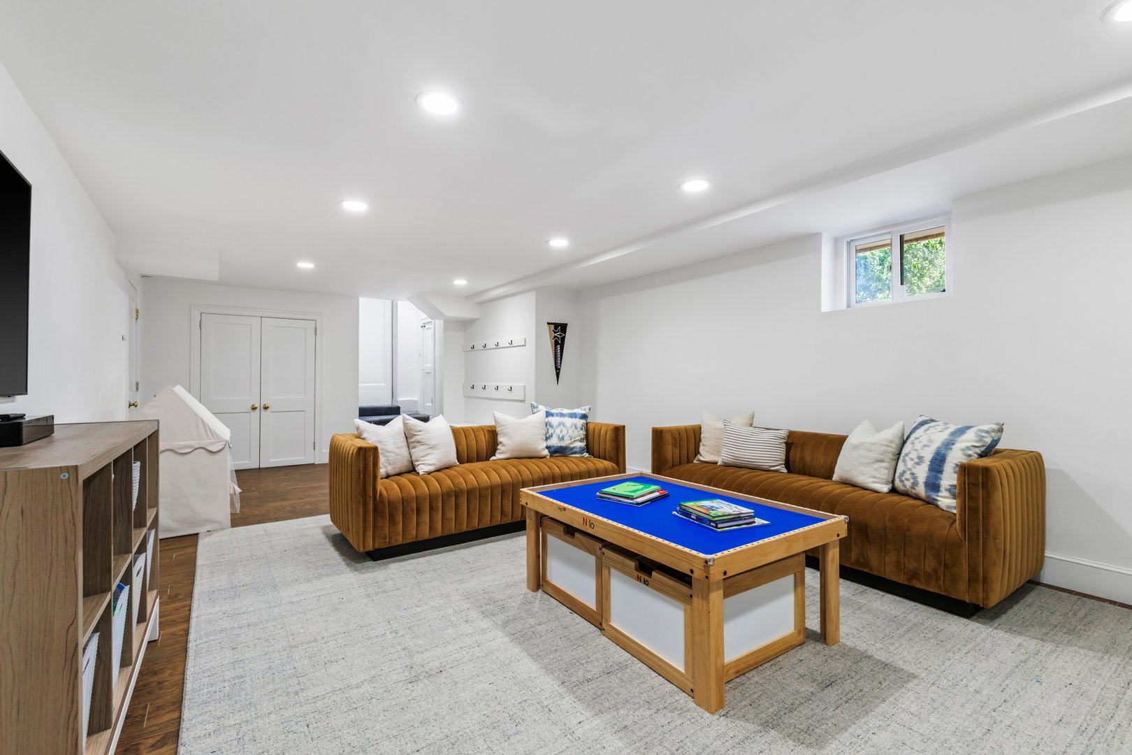 50 Bates Road Photo 28