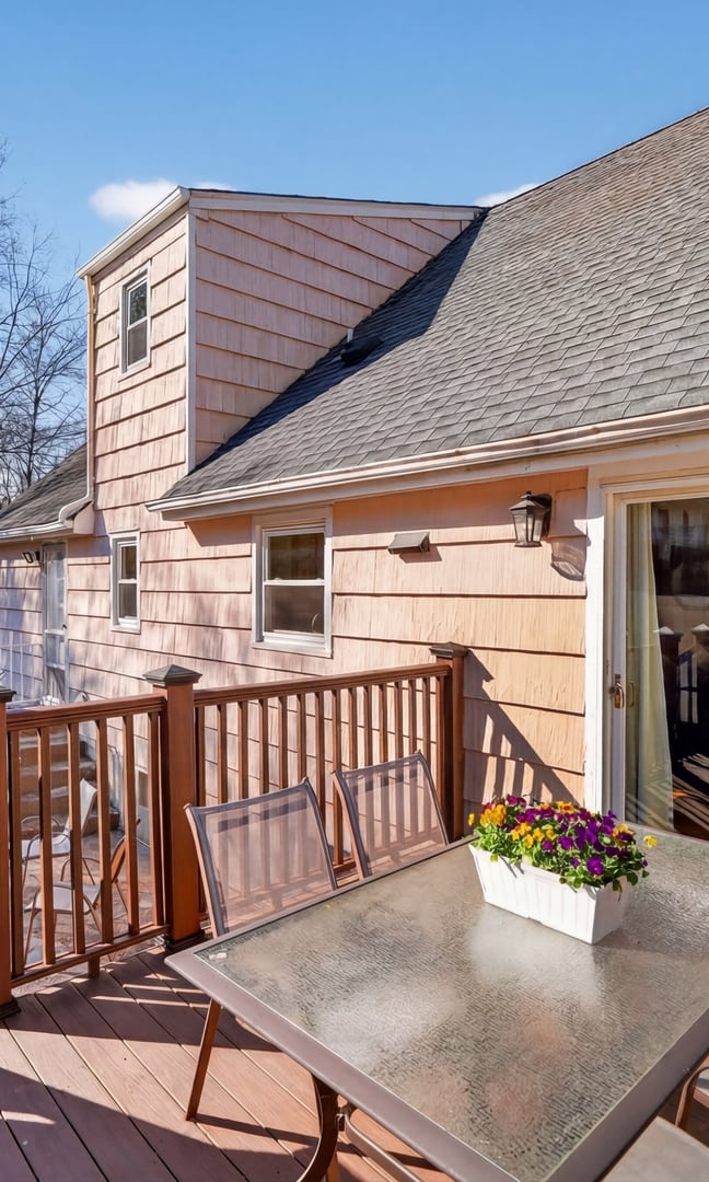 82 Taxter Road Photo 31