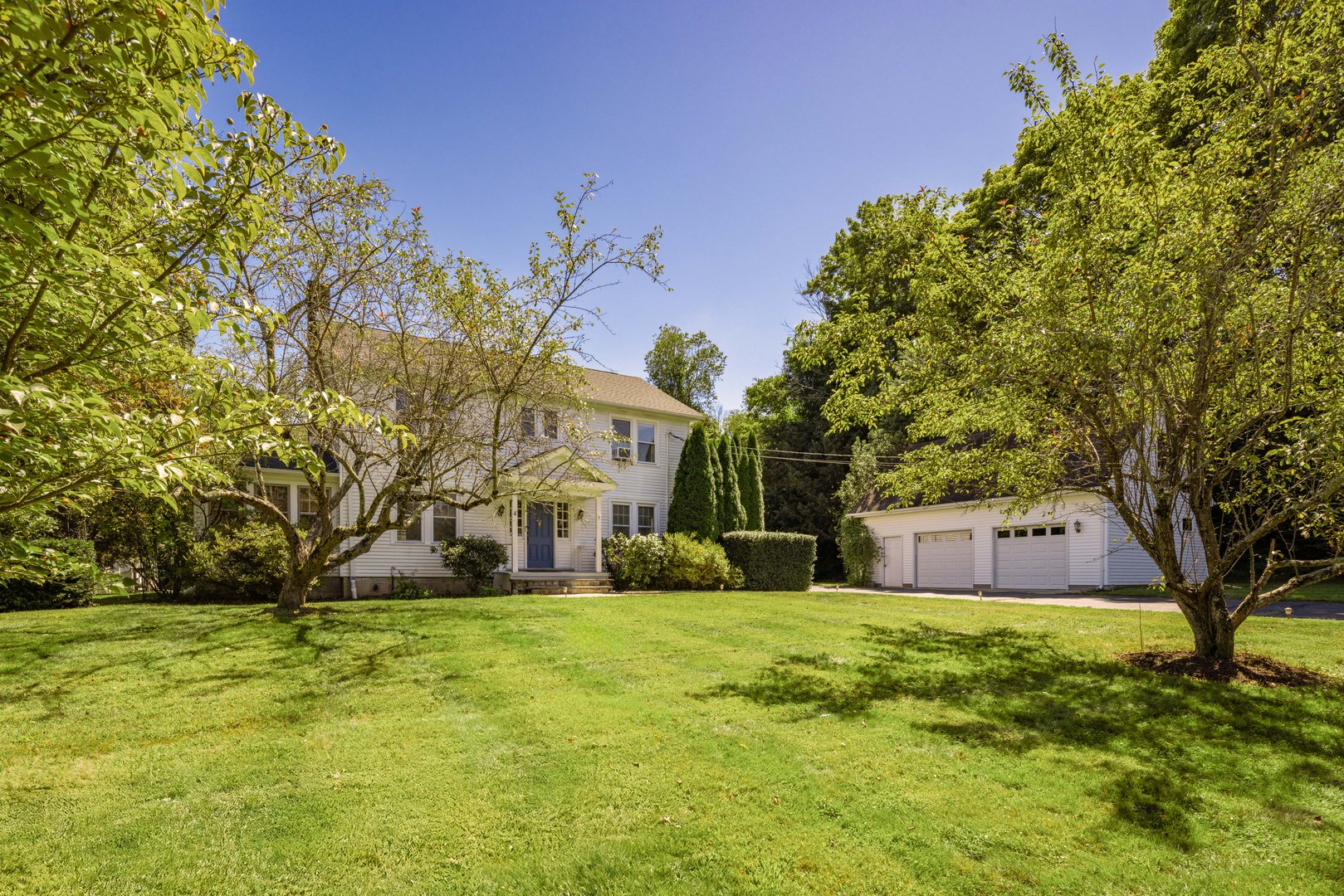 49 Hicock Drive Photo 1