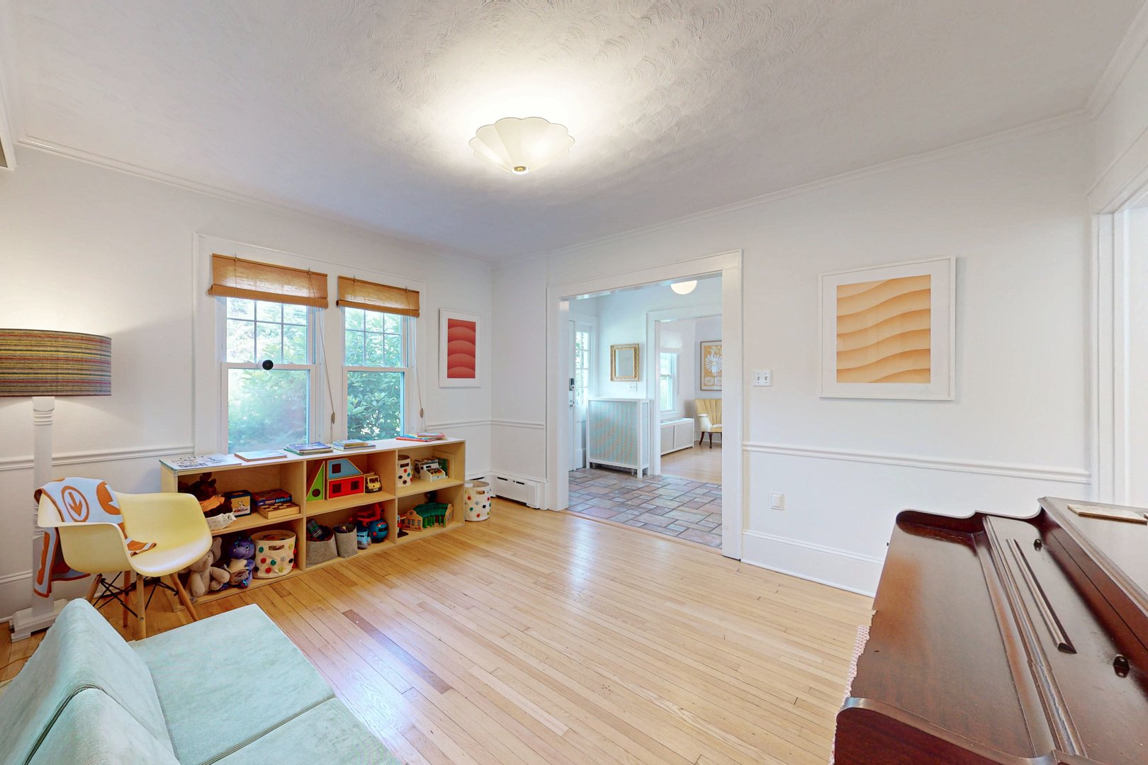 49 Hicock Drive Photo 7