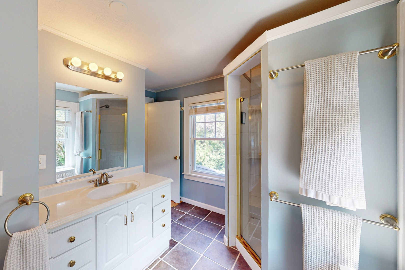 49 Hicock Drive Photo 22