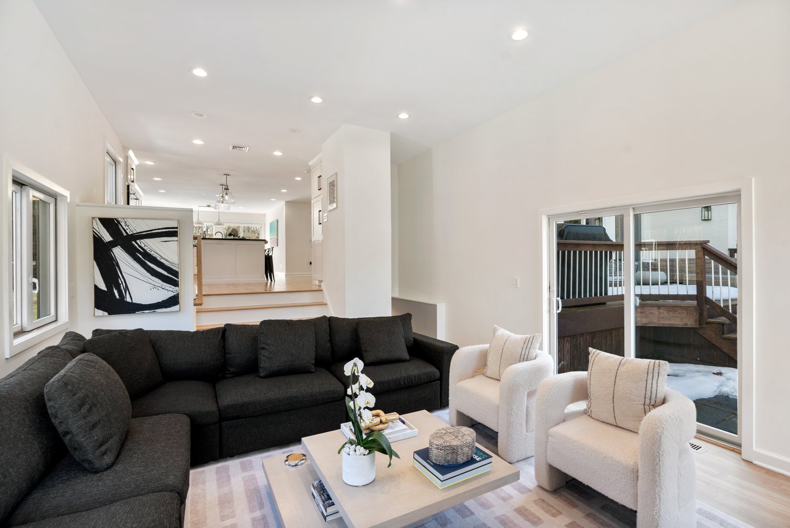 15 Haights Cross Road Photo 15