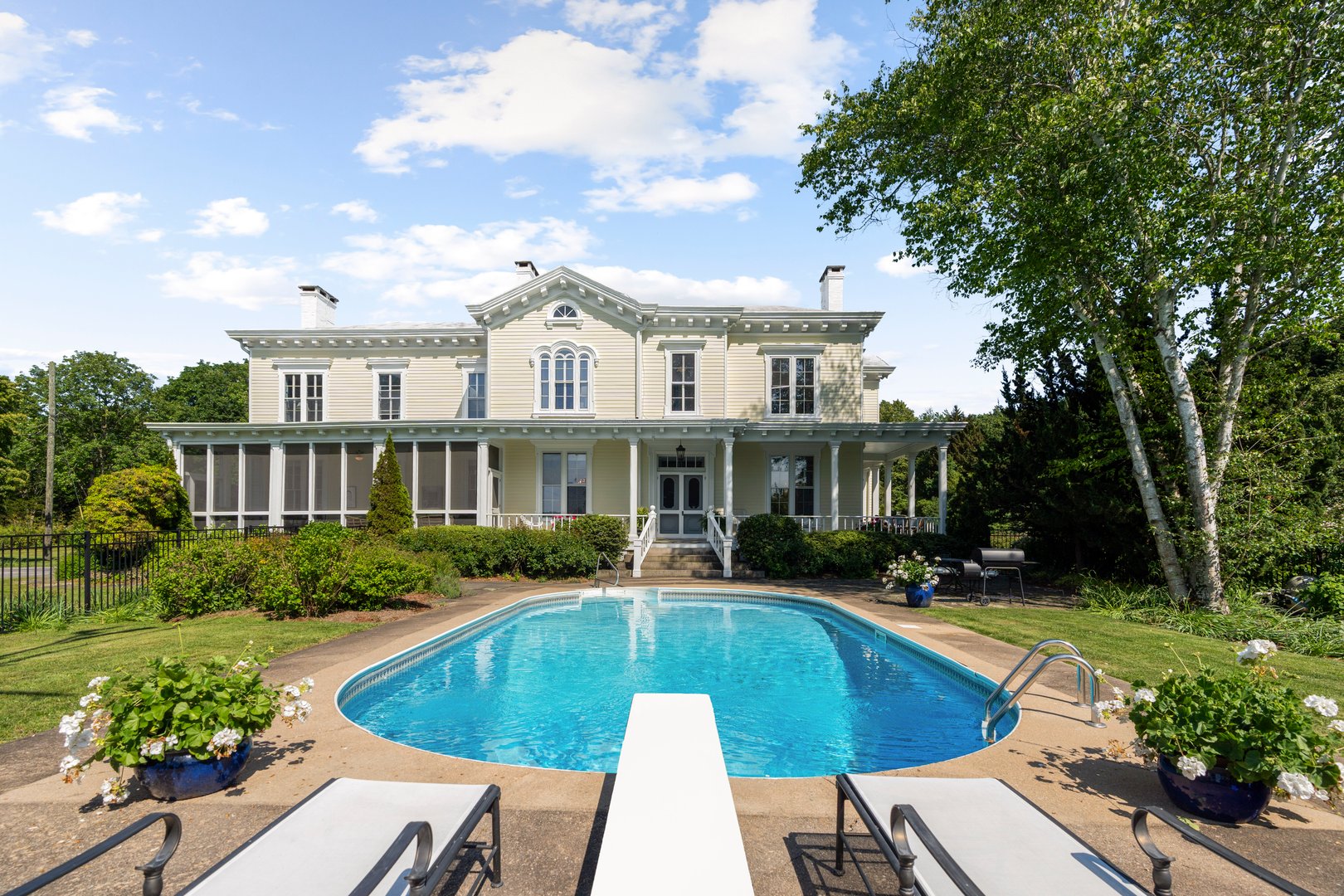 259 North Main Street Photo 34