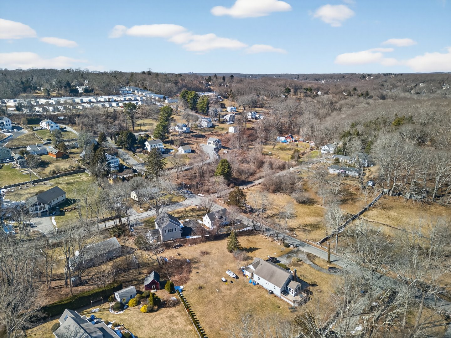 69 B Starr Street Photo 4