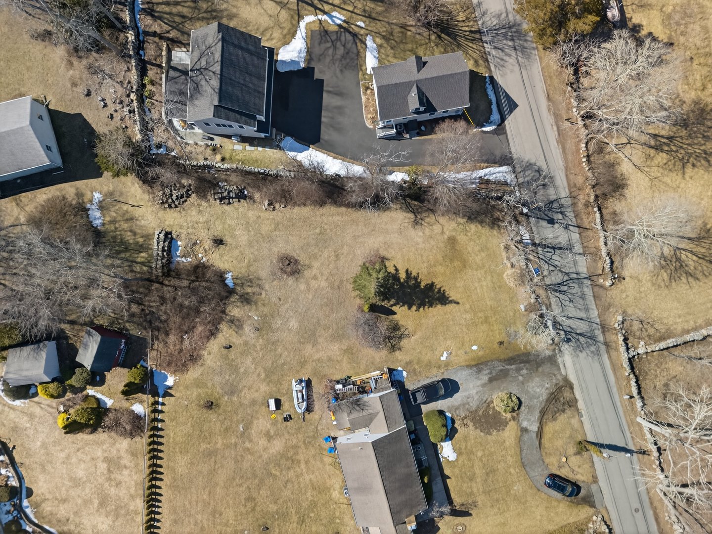 69 B Starr Street Photo 8