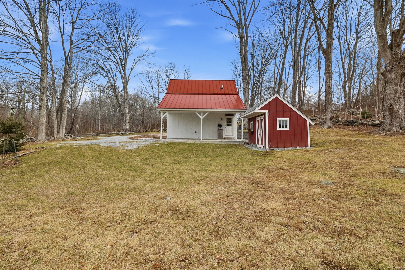 134 Sterling City Road Photo 2