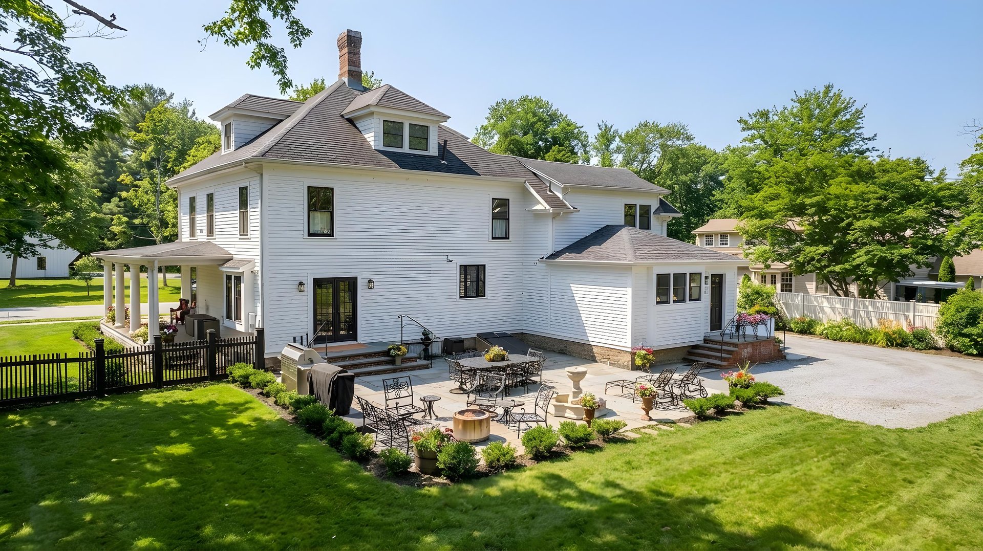 101 North Main Street Photo 2