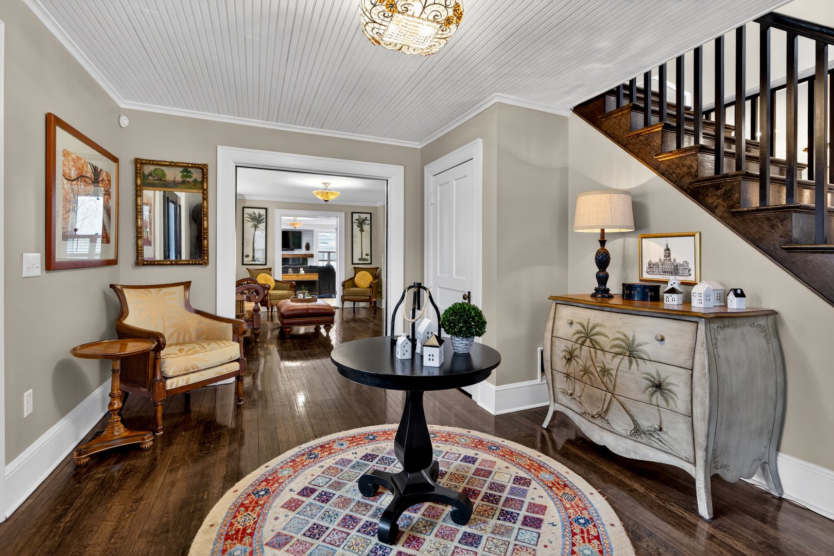 101 North Main Street Photo 7