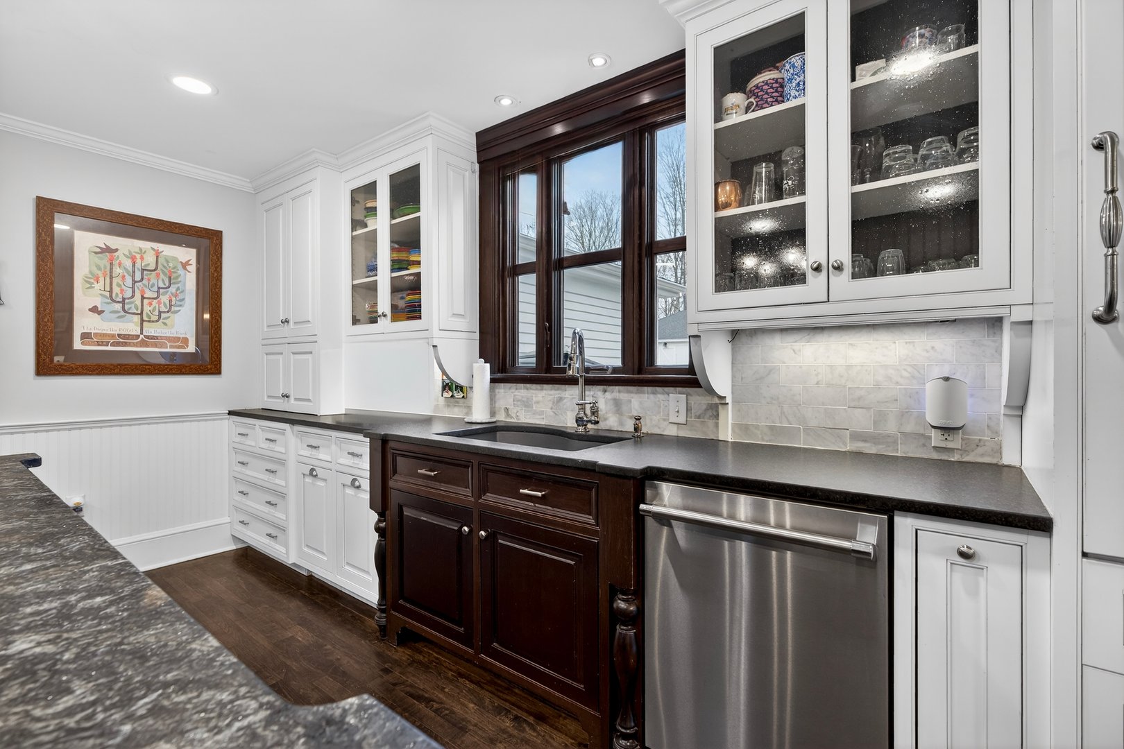 101 North Main Street Photo 11