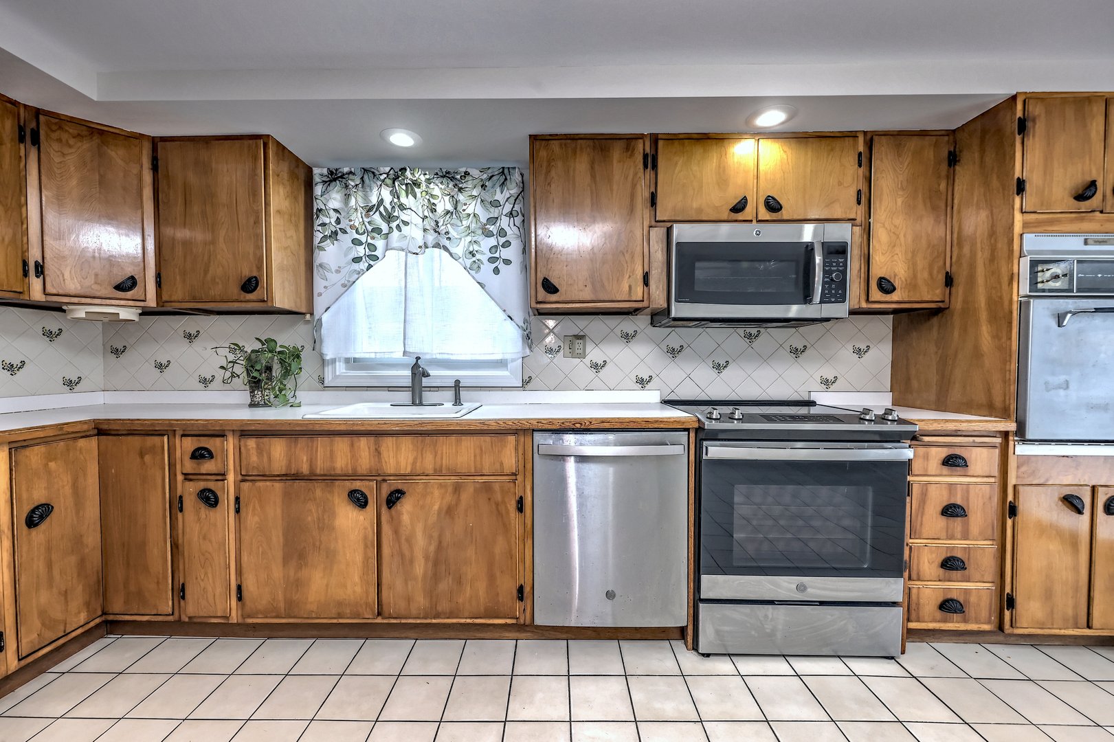 76 Luther Street Photo 21