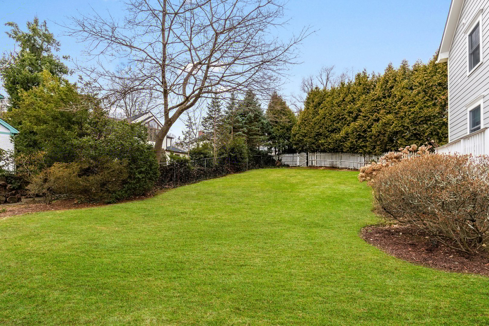 12 Robin Hill Road Photo 24