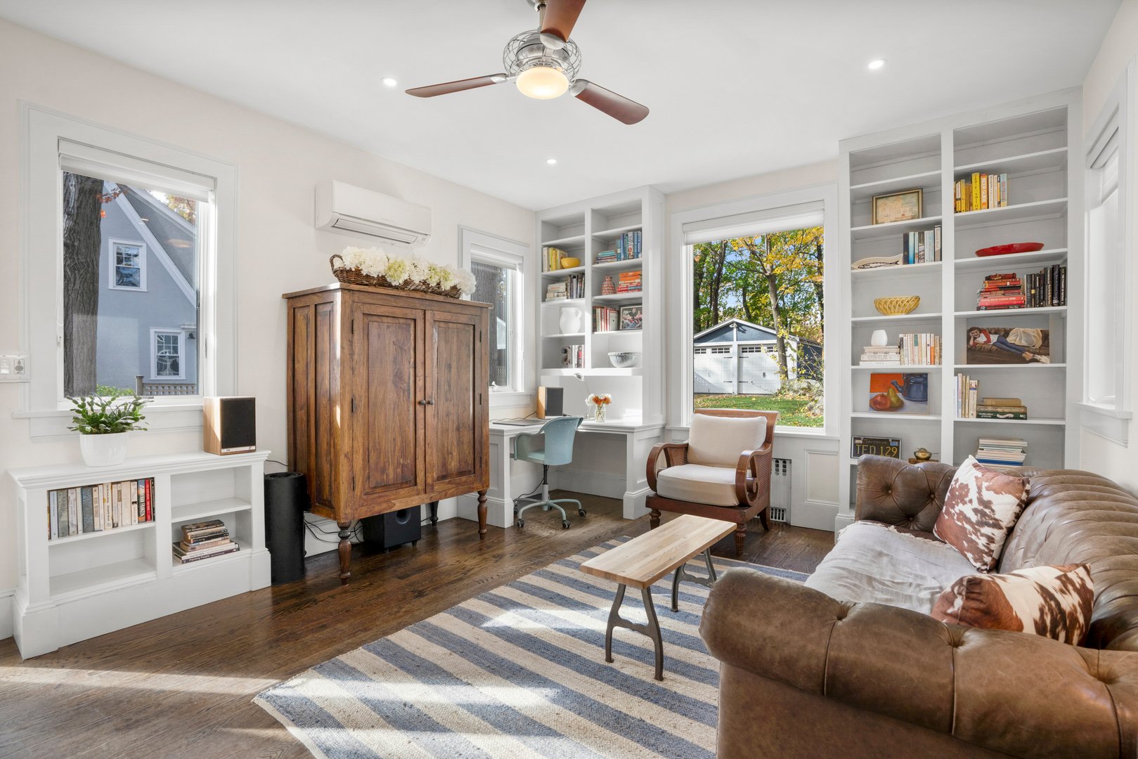 75 Young Avenue Photo 13