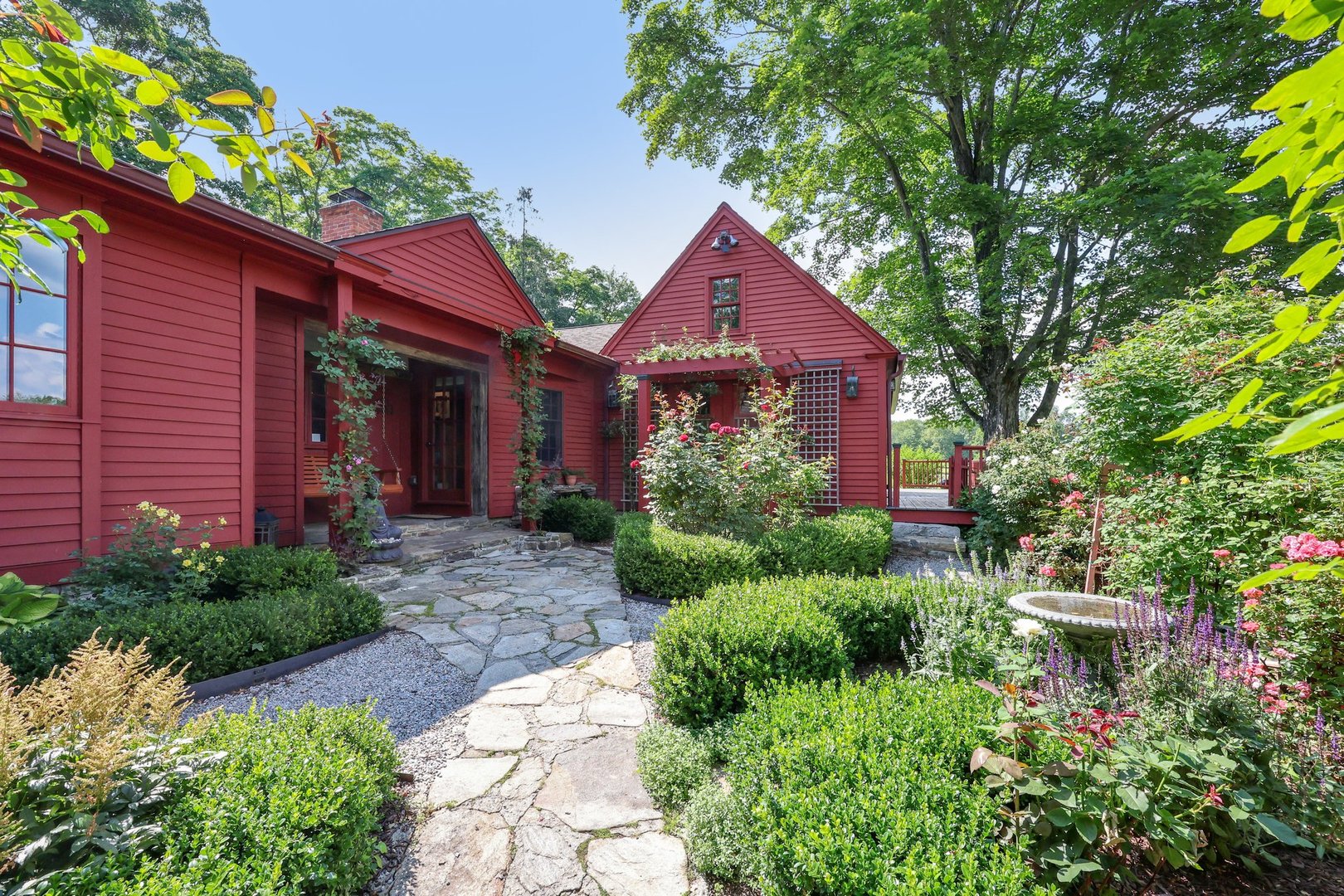 12 Jackson Road Photo 2