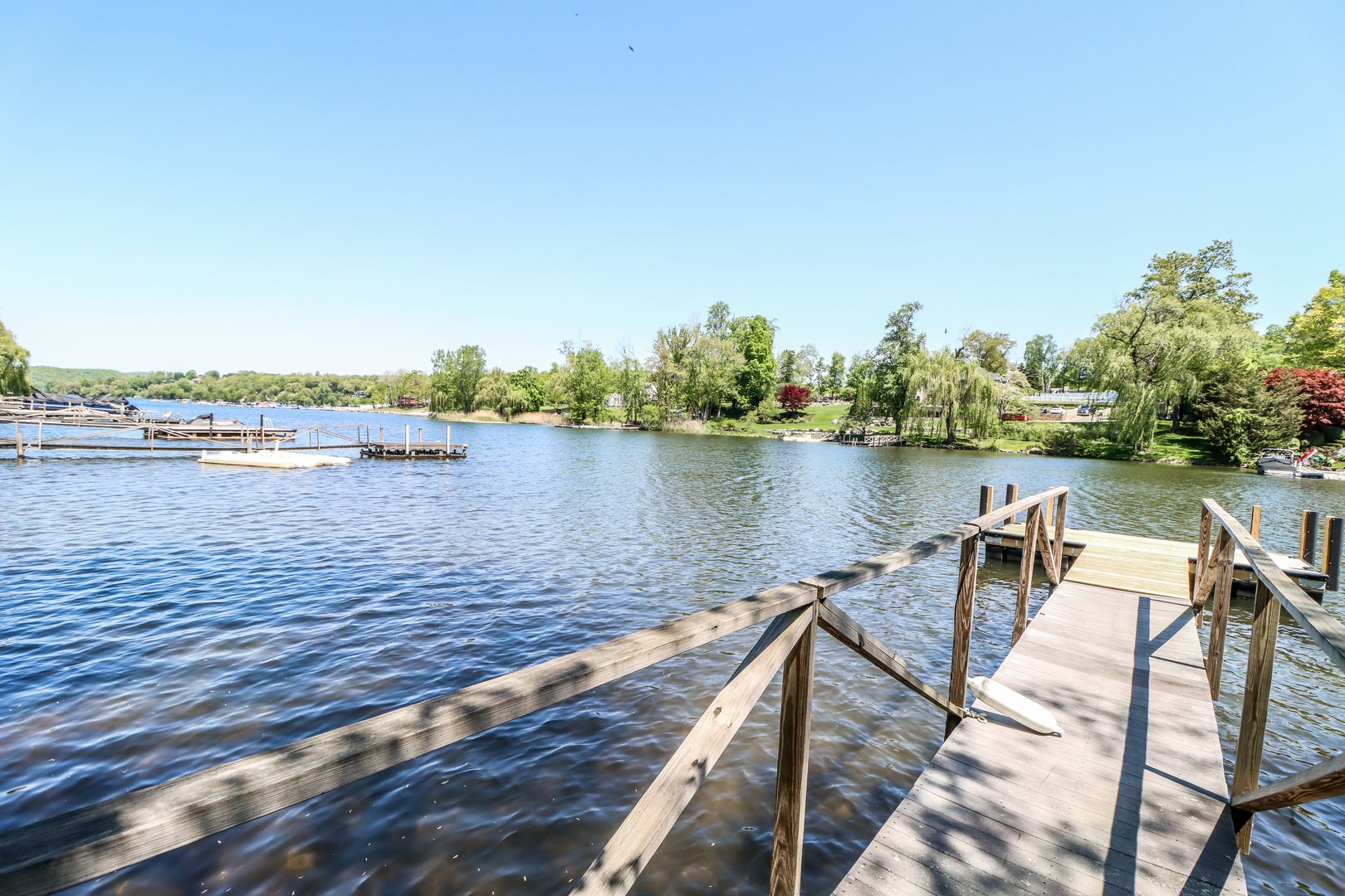 38 North Lake Shore Drive Photo 1