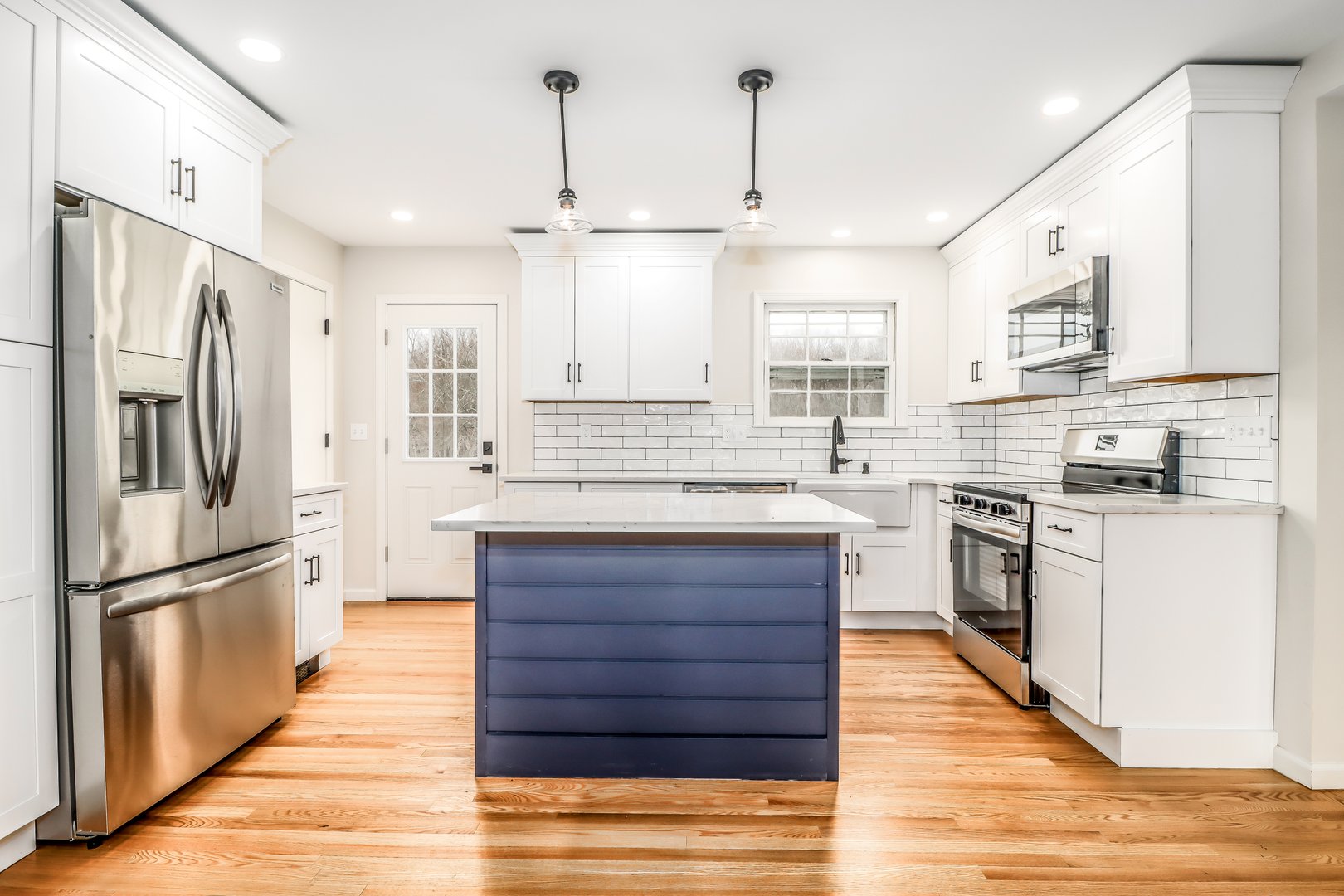 408 Hut Hill Road Photo 6