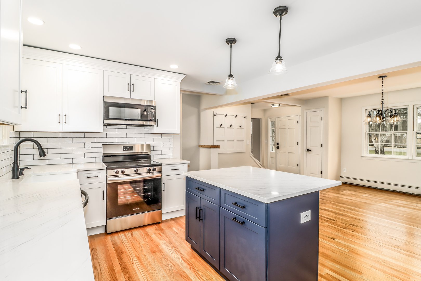 408 Hut Hill Road Photo 9