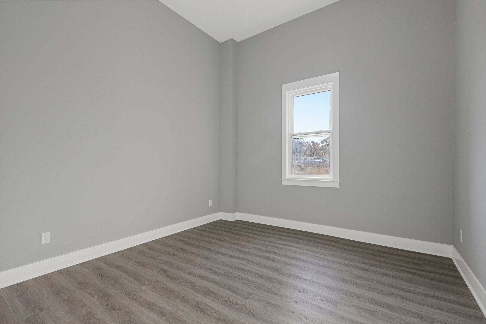 47 Beekman Avenue  #34 Photo 8