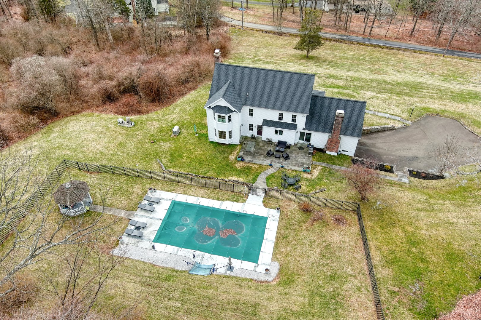 43 Regan Road Photo 38