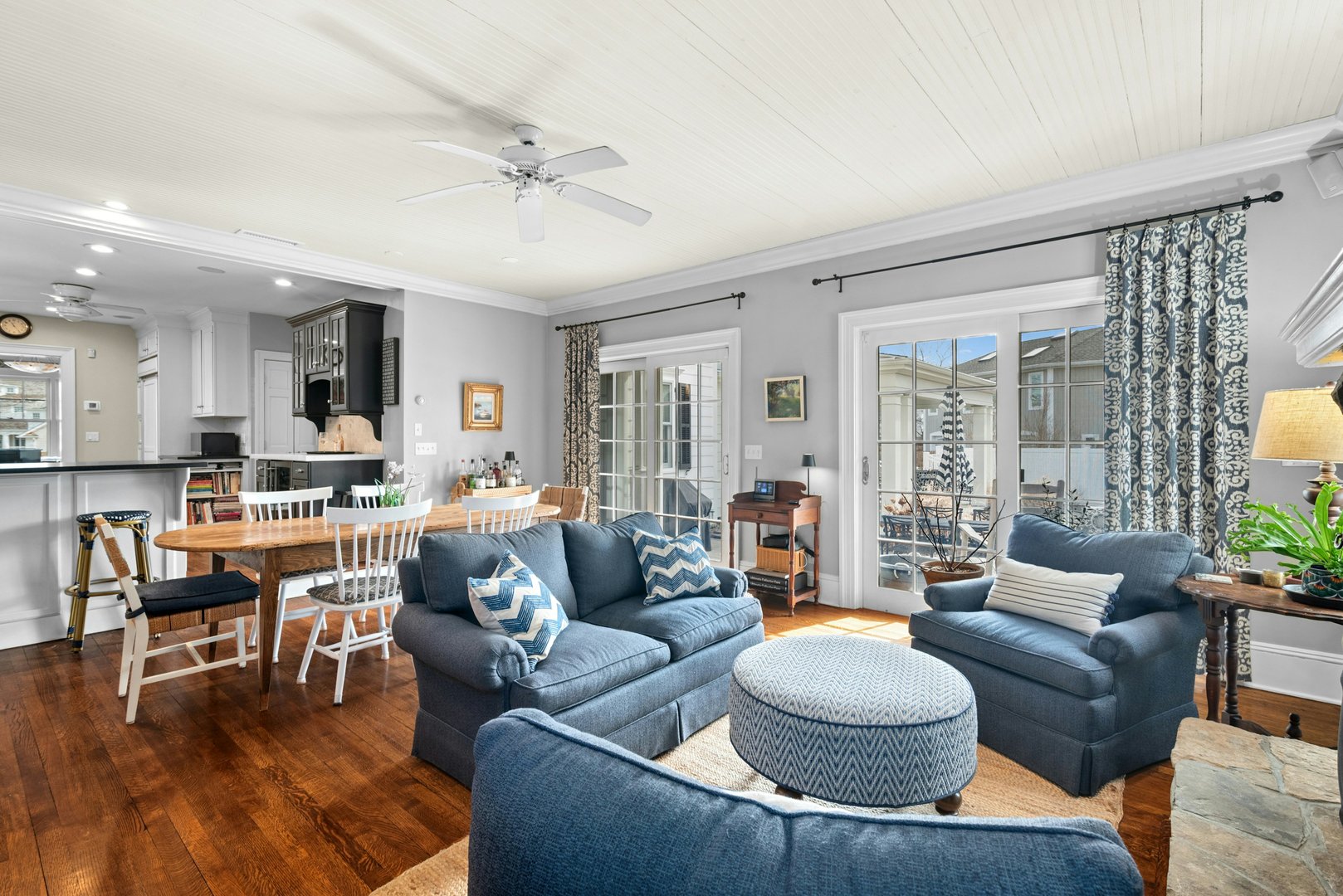 83 Sea Beach Drive Photo 12