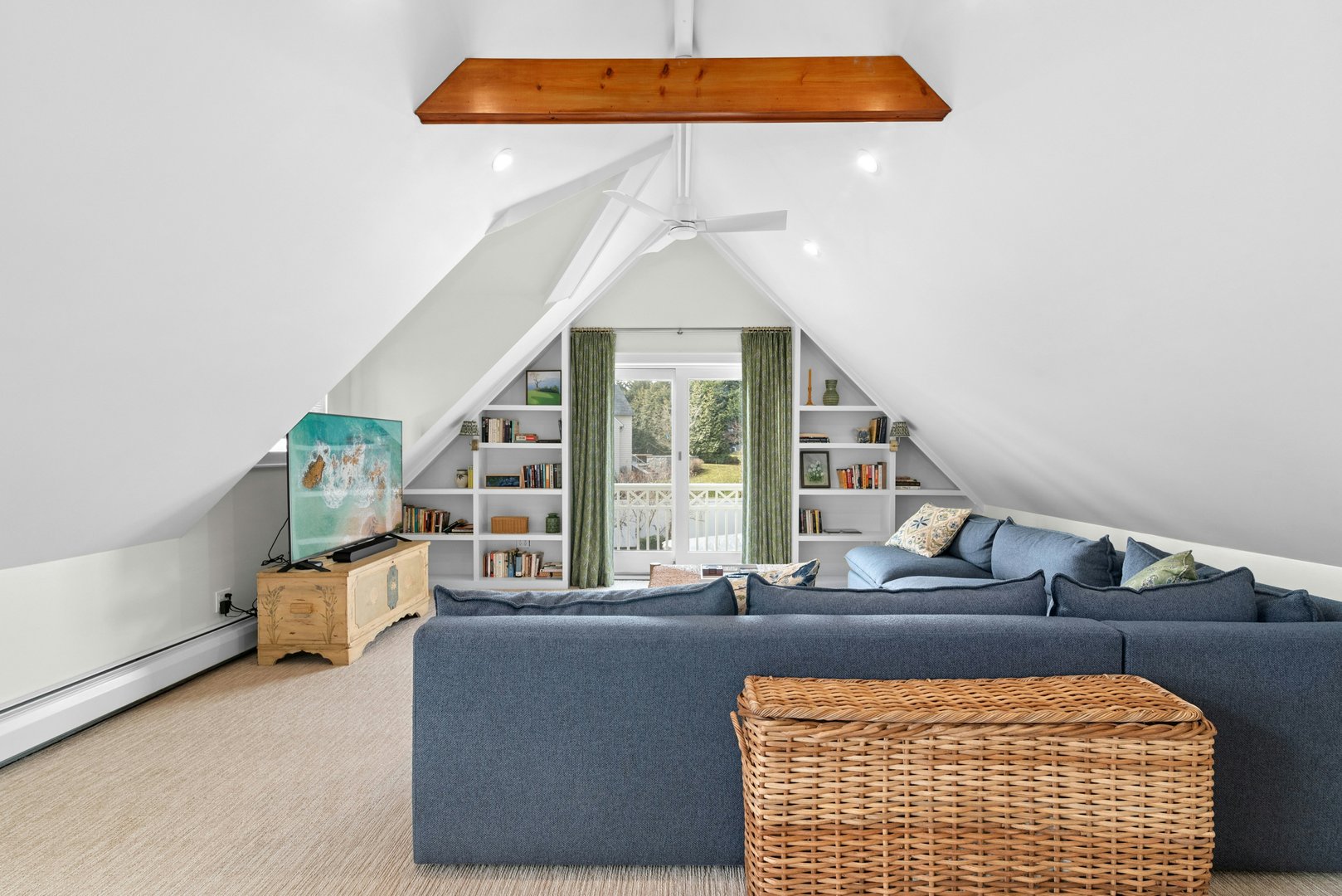 83 Sea Beach Drive Photo 15