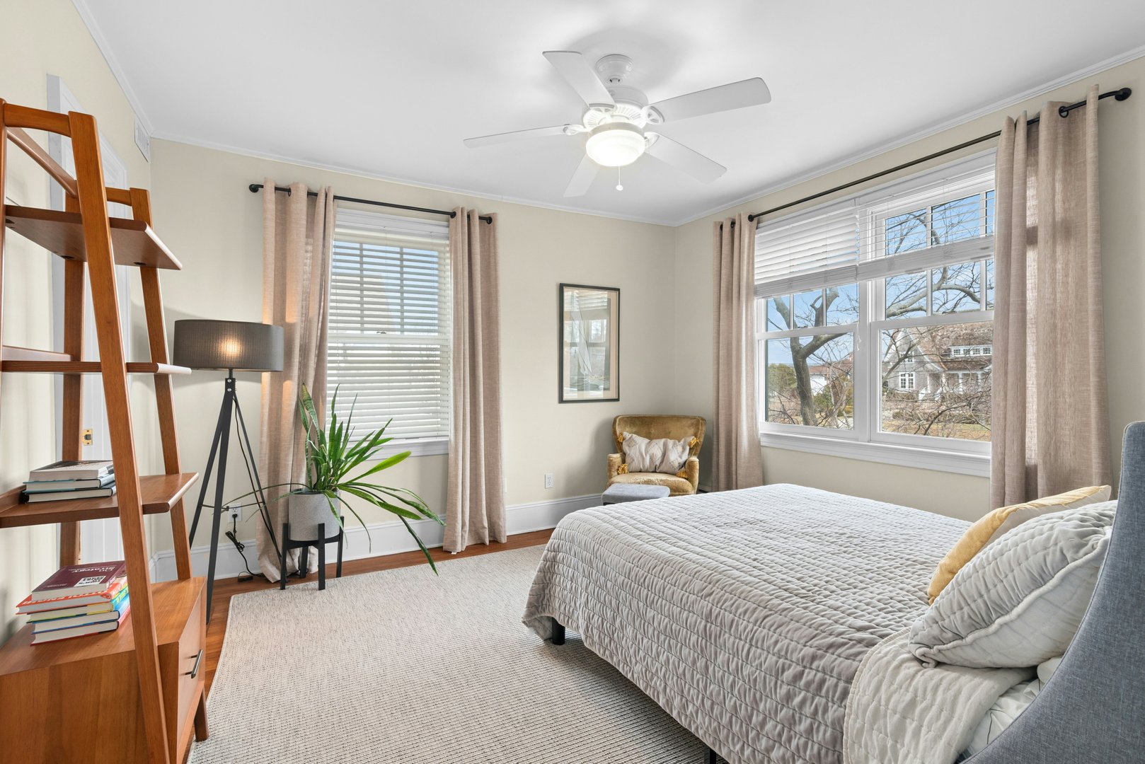 83 Sea Beach Drive Photo 25