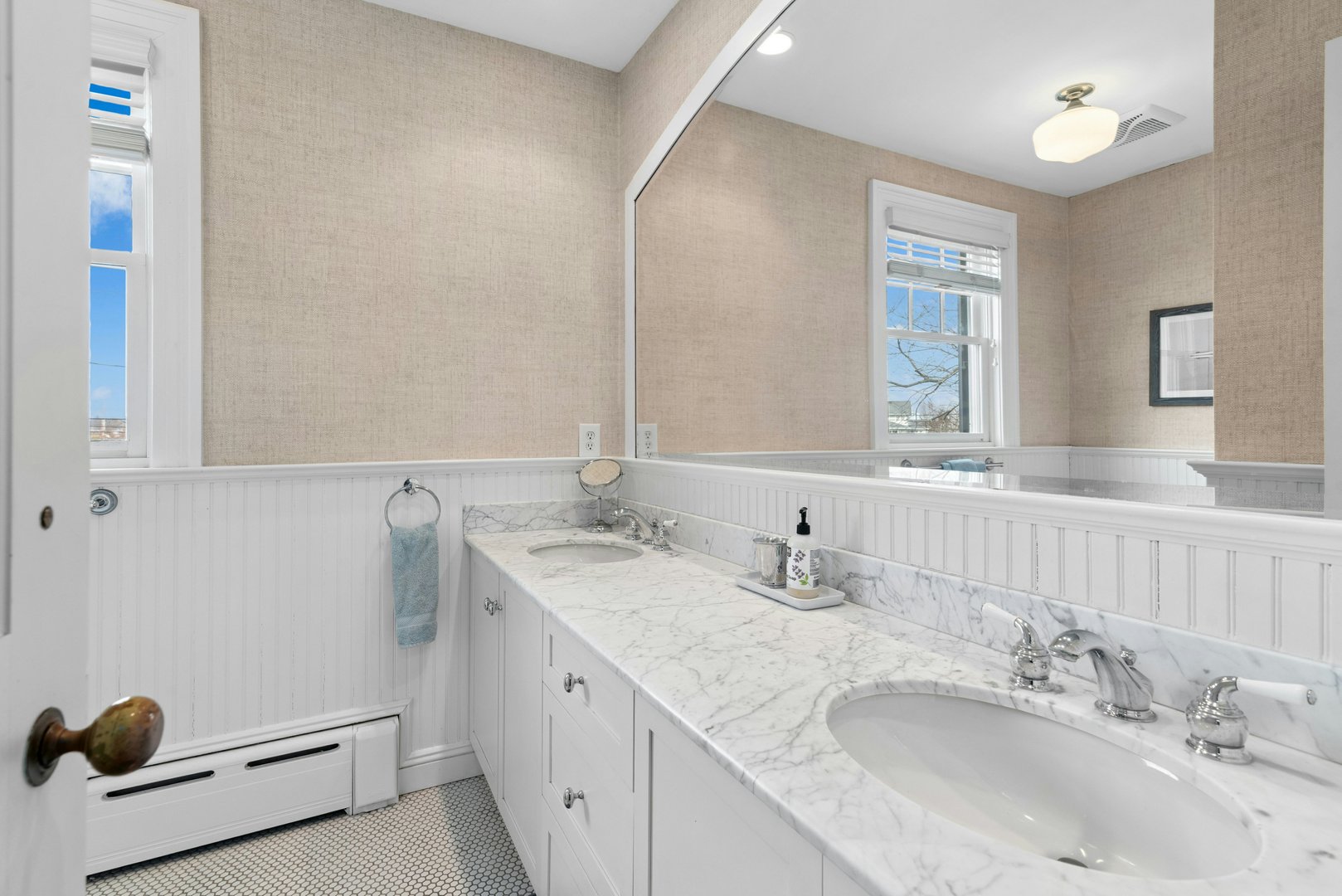 83 Sea Beach Drive Photo 28