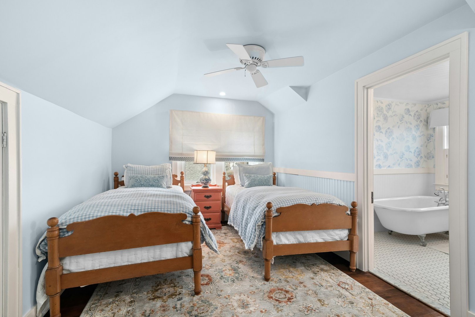 83 Sea Beach Drive Photo 29