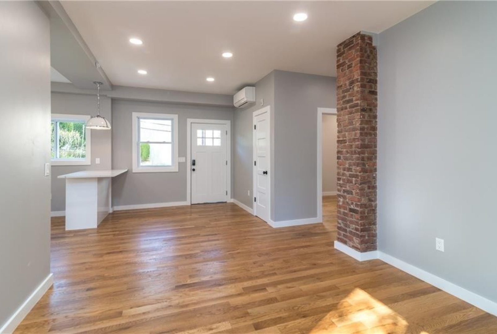 86 Main Street  #3 Photo 2