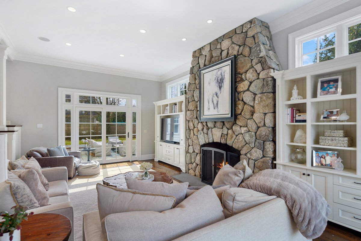 145 Galloping Hill Road Photo 11