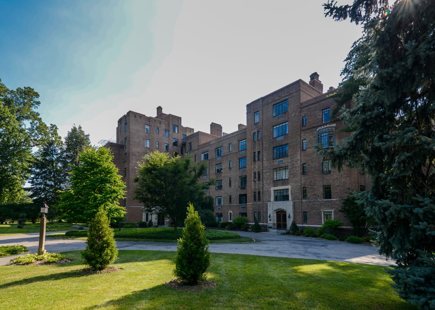 100 Ardsley Avenue W  #5G Photo 3