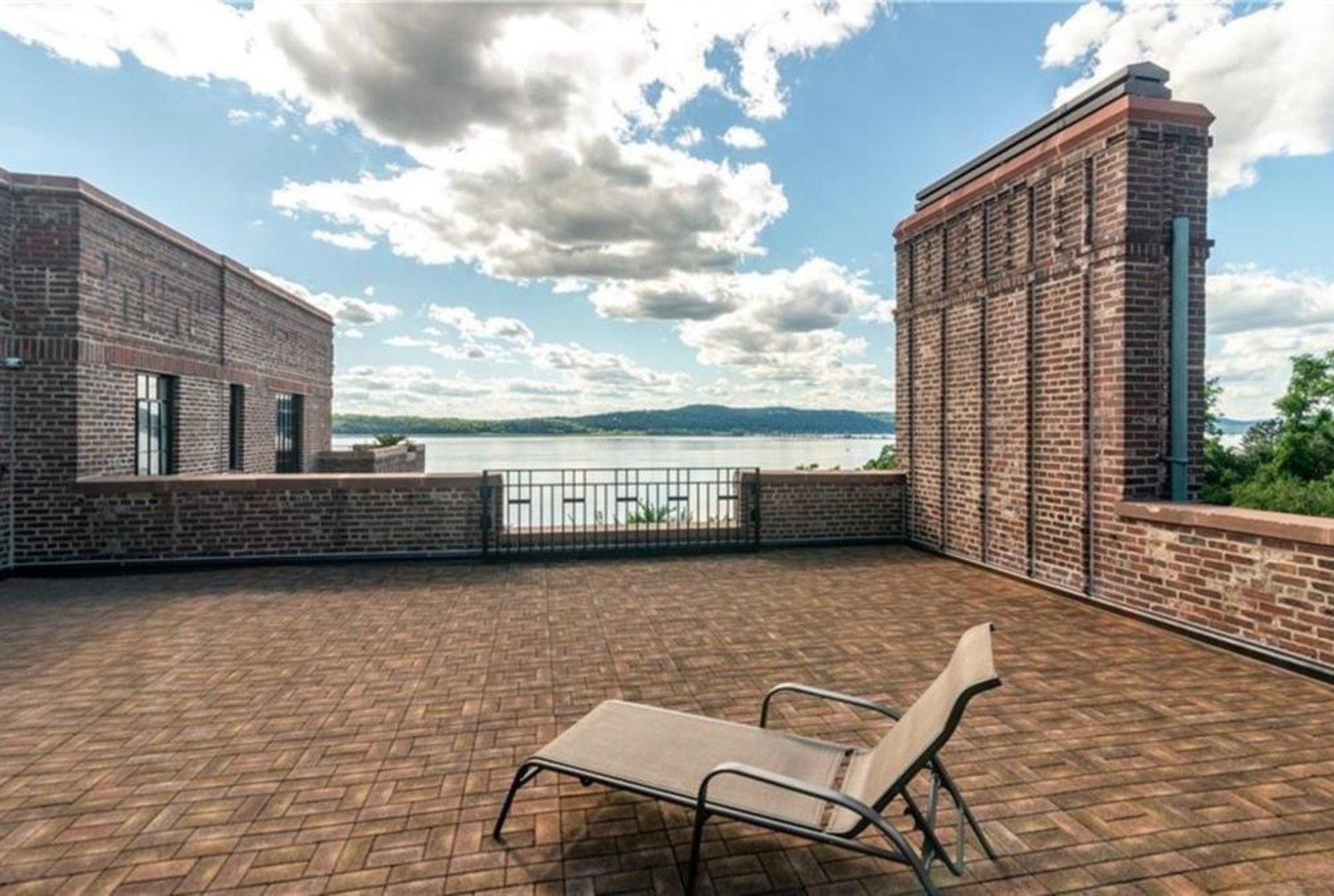 100 Ardsley Avenue W  #5G Photo 32