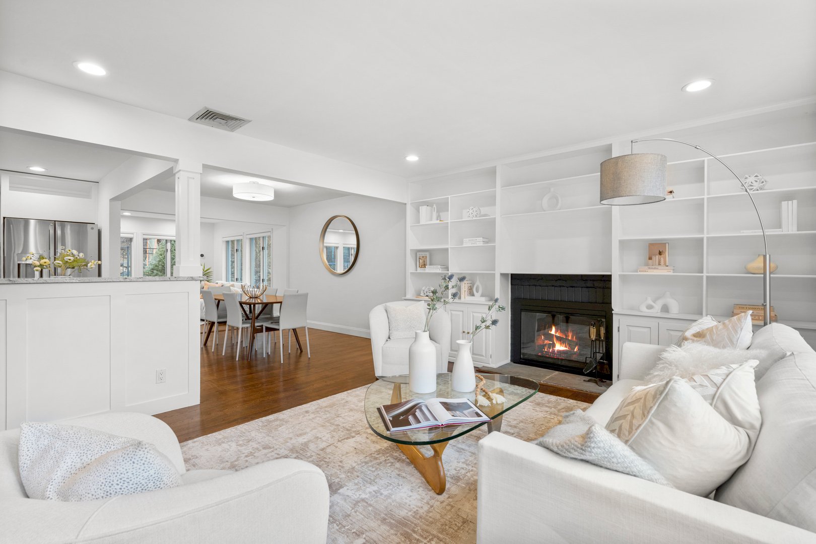 8 Valentine Road Photo 4