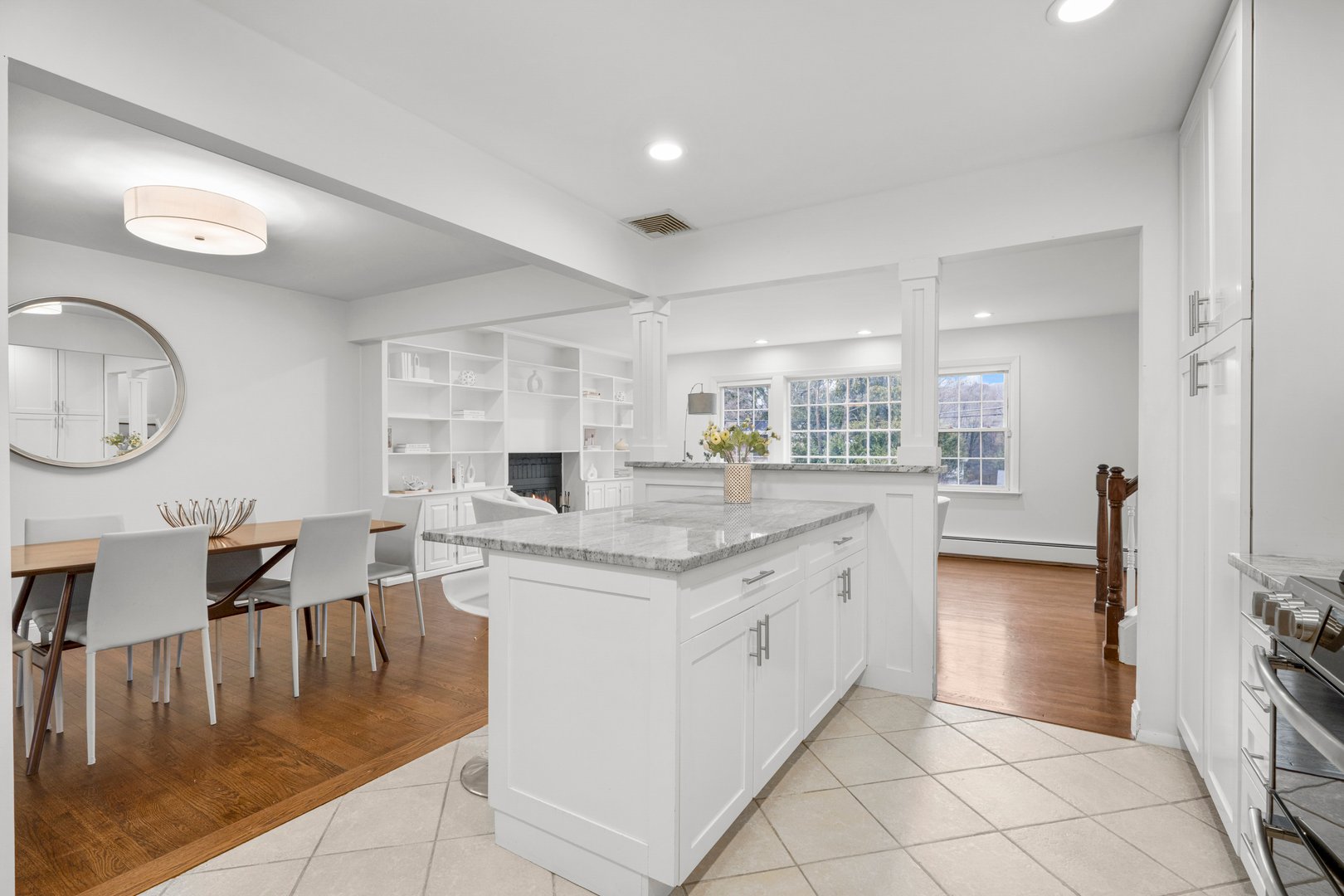 8 Valentine Road Photo 8