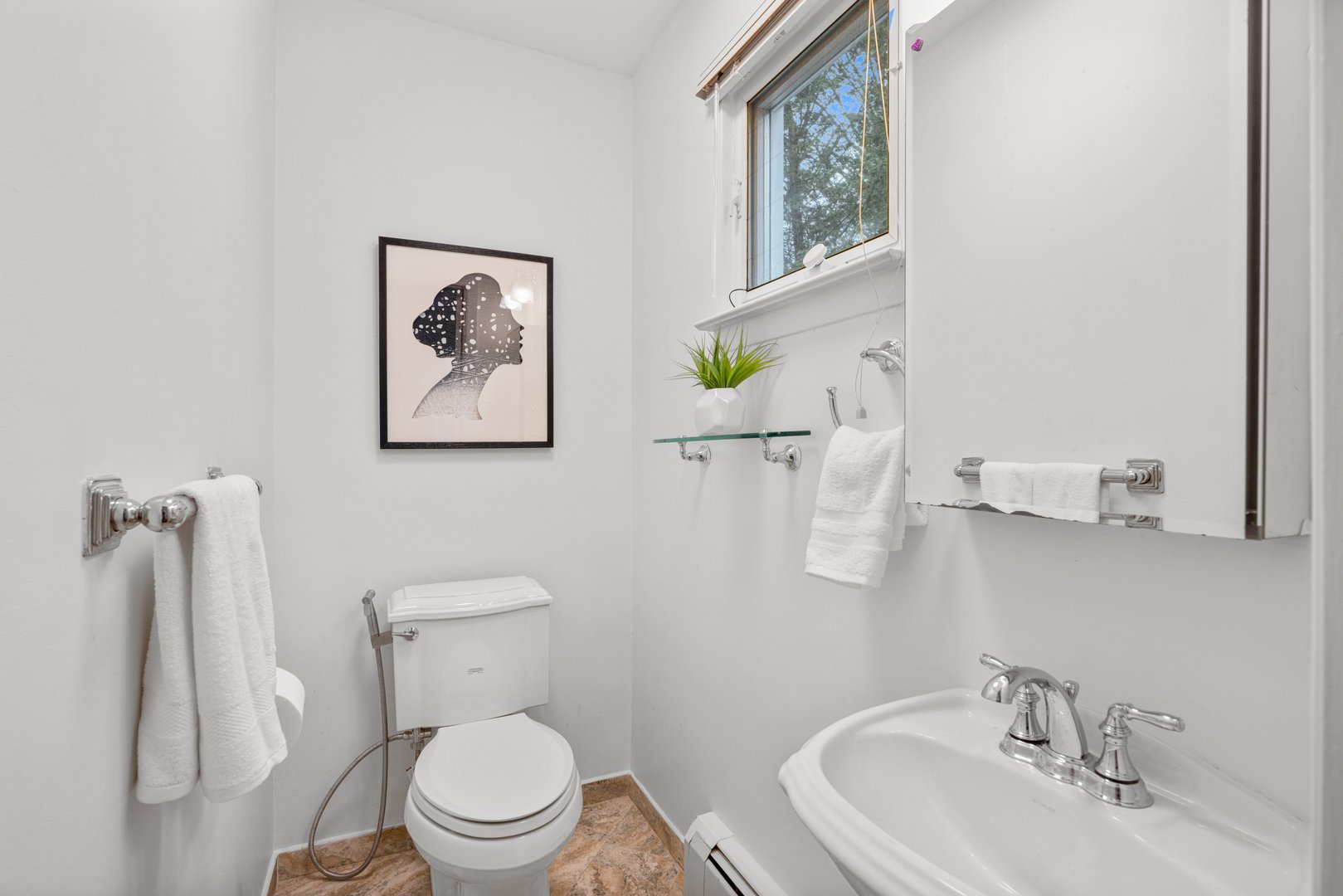 8 Valentine Road Photo 23